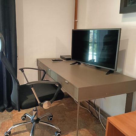 Villa Du Lac Speciale Pour Famille Avec Enfant Riudecanyes Εξωτερικό φωτογραφία